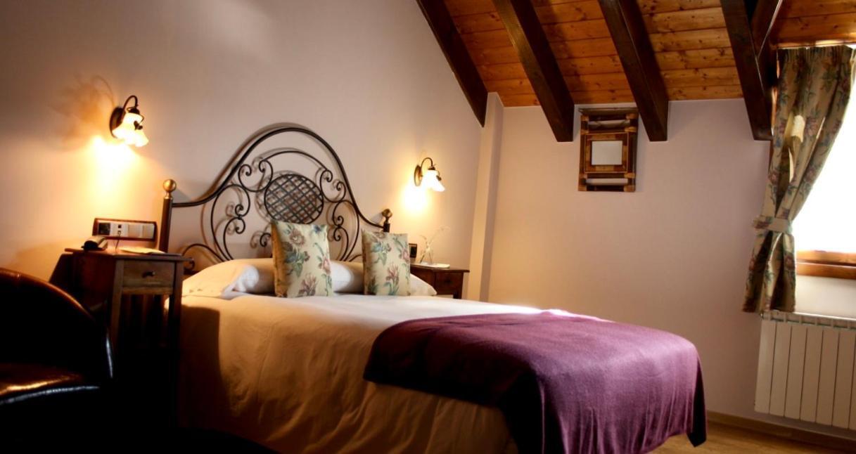 Hotel Casa Arcas Villanova Zewnętrze zdjęcie